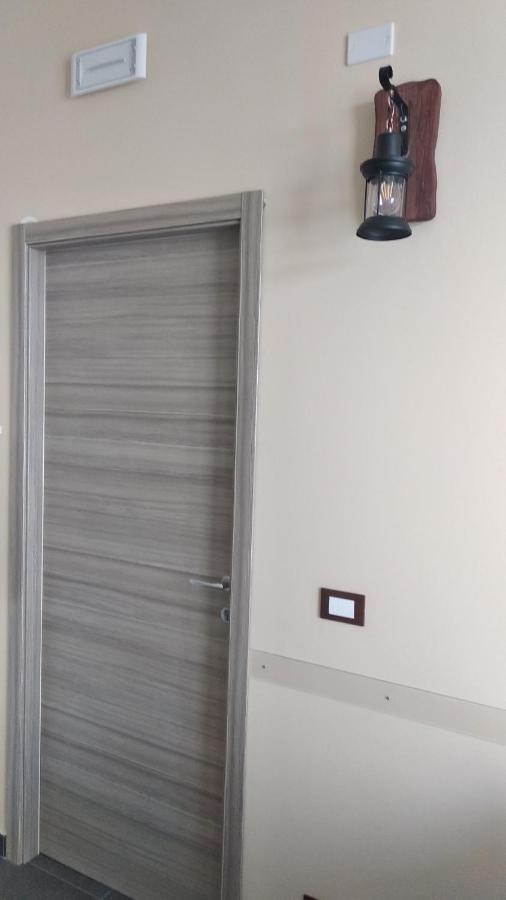 B&B Vecchia Darsena Аугуста Екстериор снимка