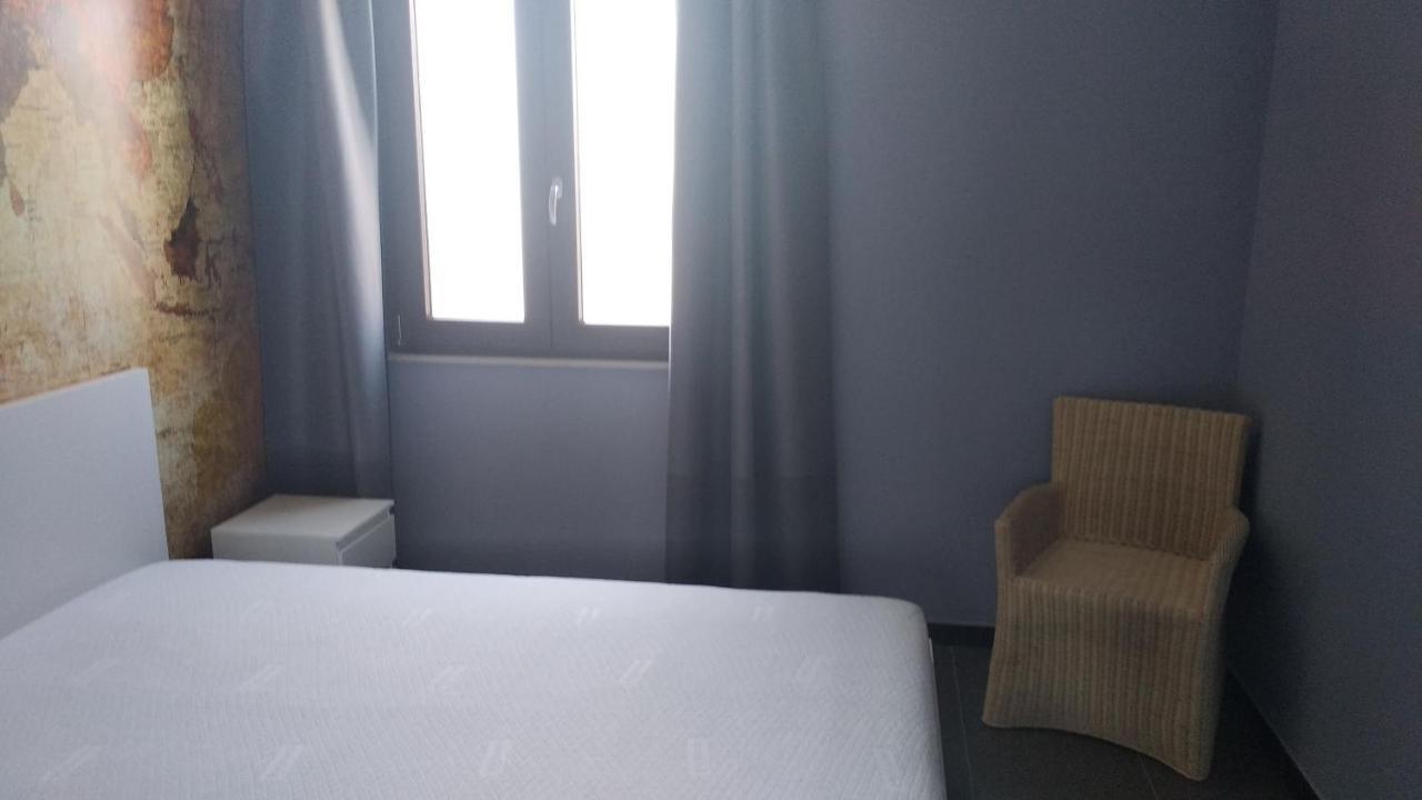 B&B Vecchia Darsena Аугуста Екстериор снимка